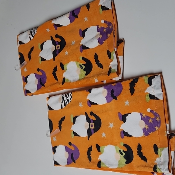 Gnome Halloween Kitchen Towel (Set of 2) - Picture 3 of 7
